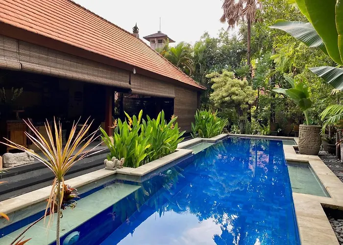 Villa Spacious 4-bedroom Garden *
